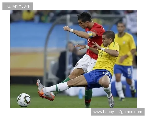 世界杯精彩瞬间回顾:各国球队鏖战赛场燃情对决 世界杯精彩瞬间回顾:各国球队鏖战赛场燃情对决