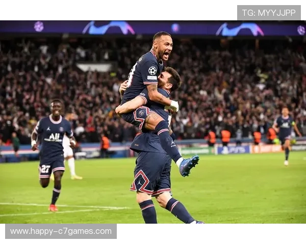 梅西携巴黎逆转欧冠巨头 曼城争冠形势骤然紧张